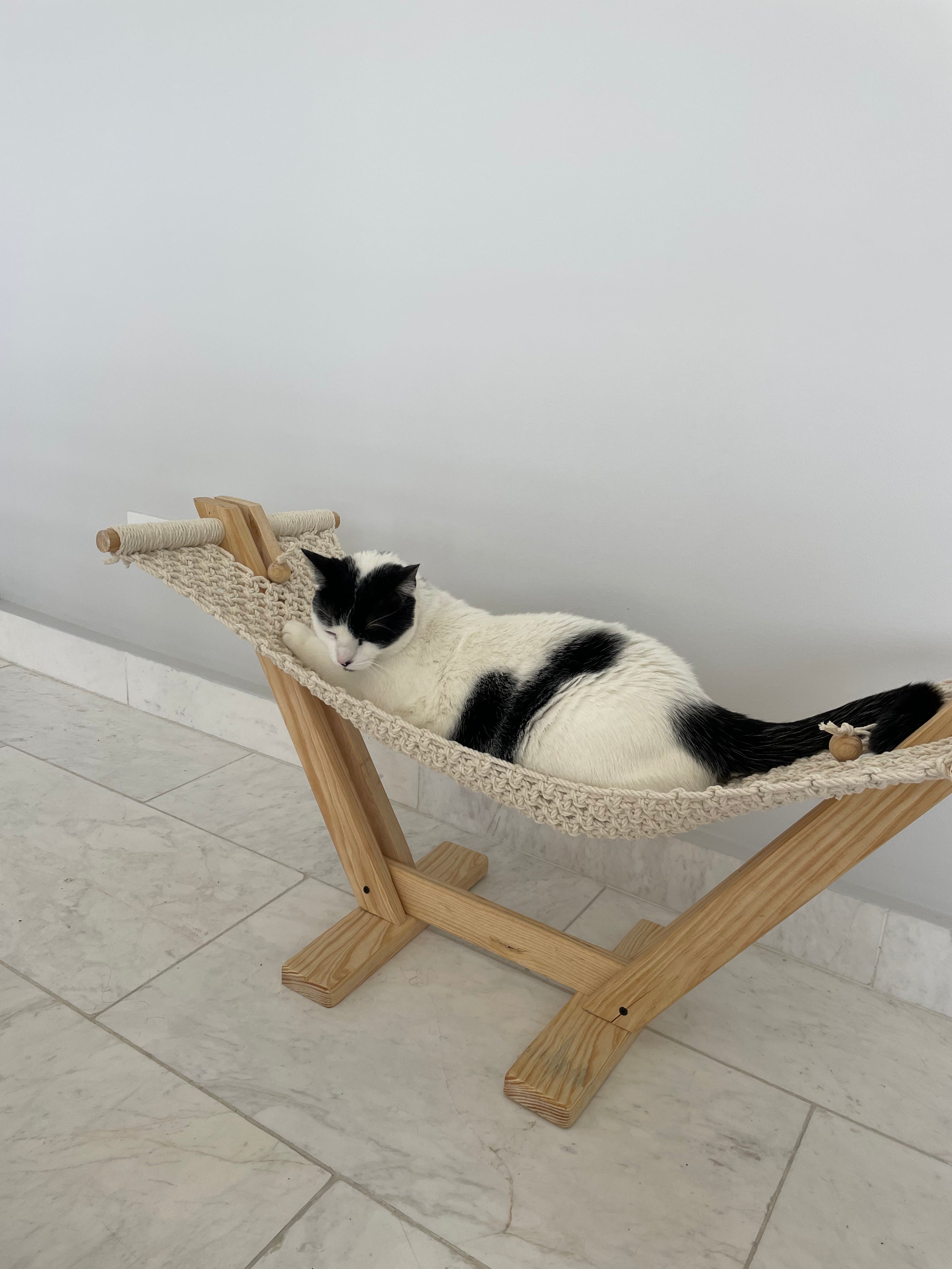 Luxurious Cat Hammock | Handmade Ergonomic Pet Bed